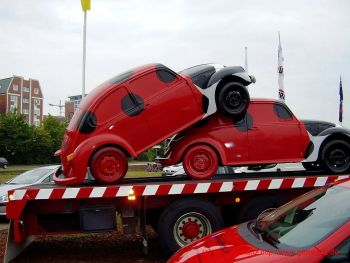 zwei VW Kaefer in Liebe